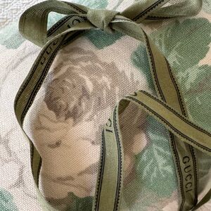 Gucci Green Ribbon 🎀